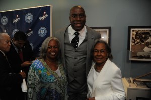 SAN DIEGO PADRES VS LOS ANGELES DODGERS